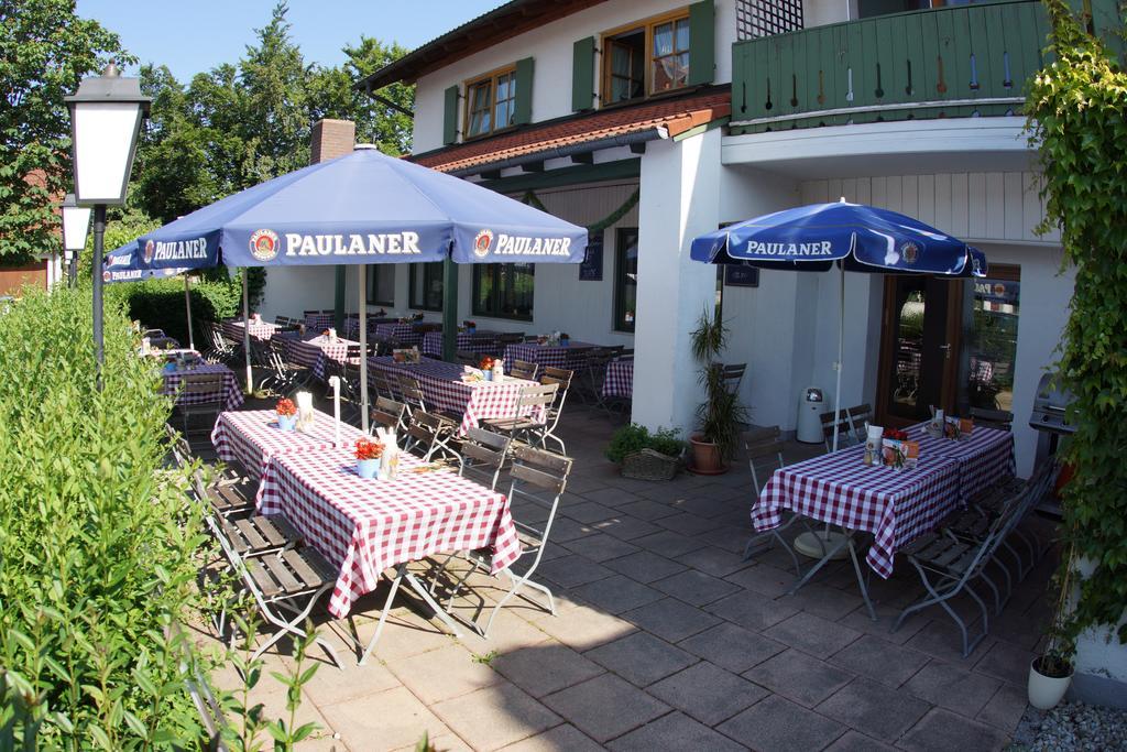 Gasthaus Und Landhotel Wiedmann 에레싱 외부 사진