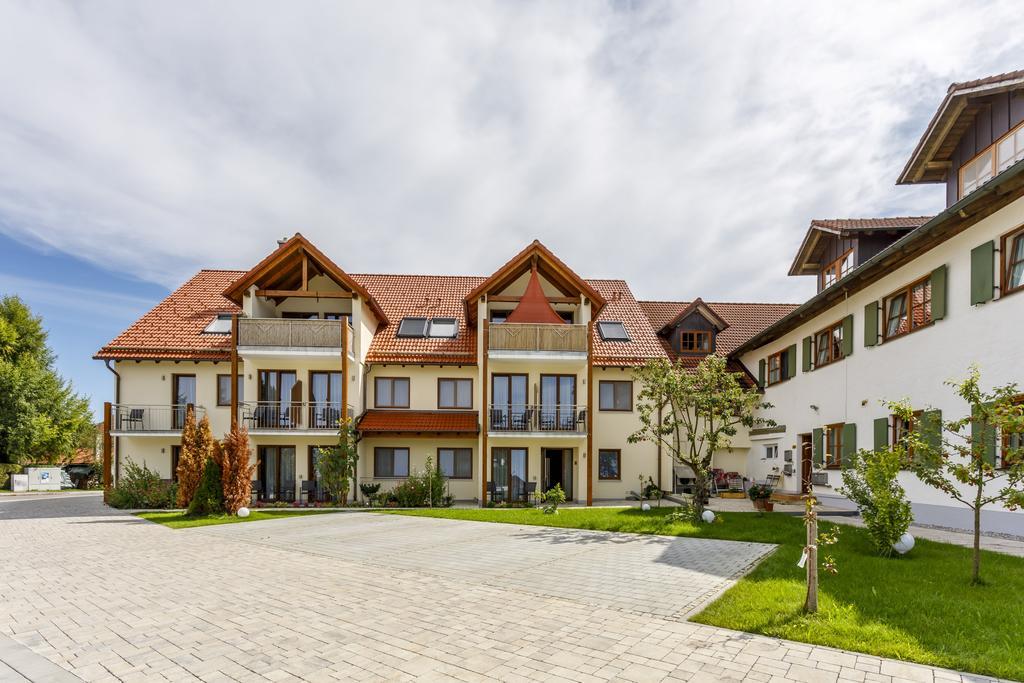 Gasthaus Und Landhotel Wiedmann 에레싱 외부 사진