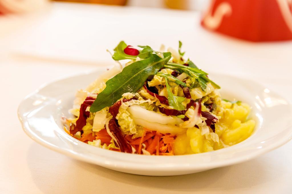 Gasthaus Und Landhotel Wiedmann 에레싱 외부 사진