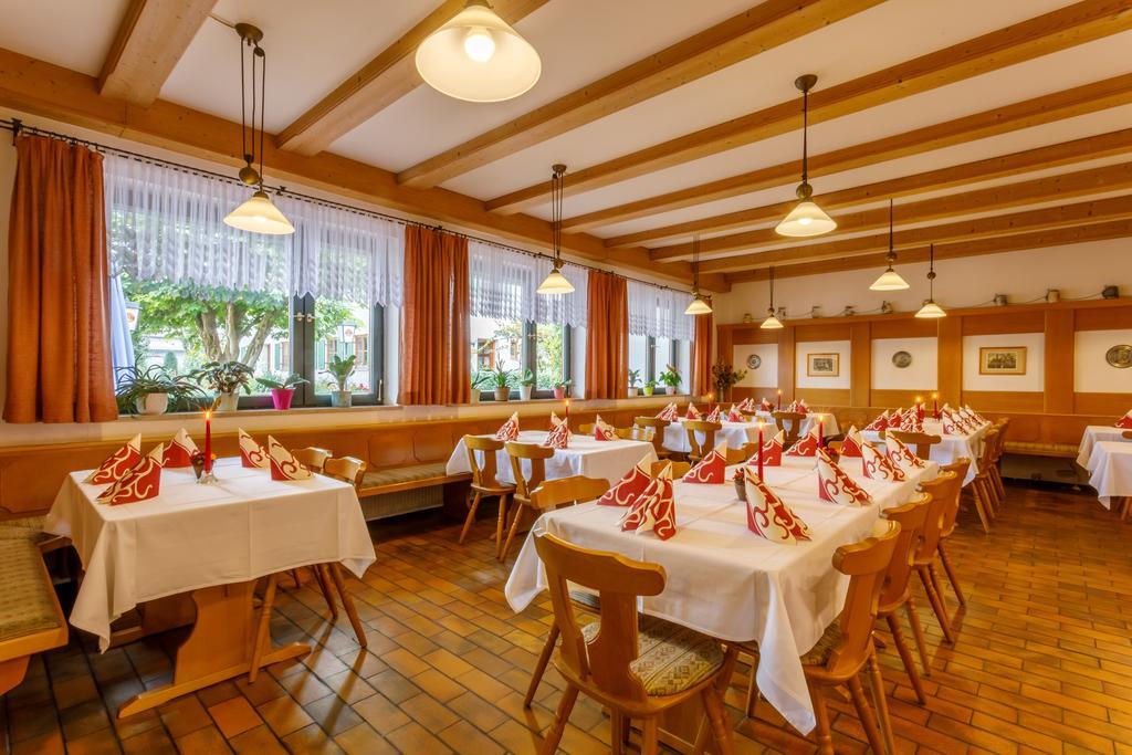Gasthaus Und Landhotel Wiedmann 에레싱 외부 사진