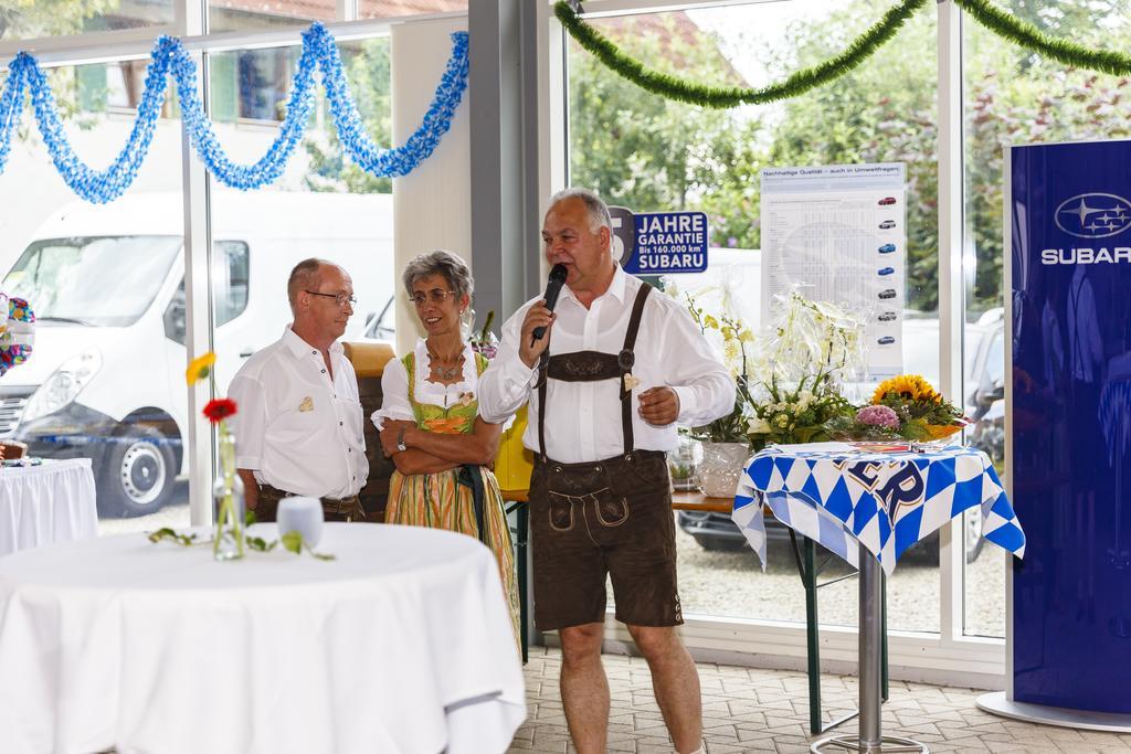 Gasthaus Und Landhotel Wiedmann 에레싱 외부 사진