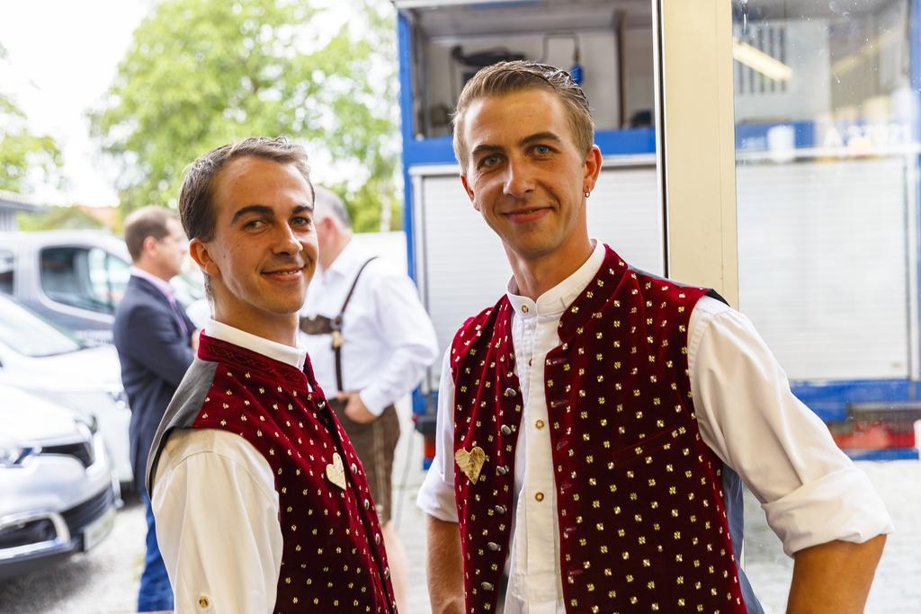 Gasthaus Und Landhotel Wiedmann 에레싱 외부 사진