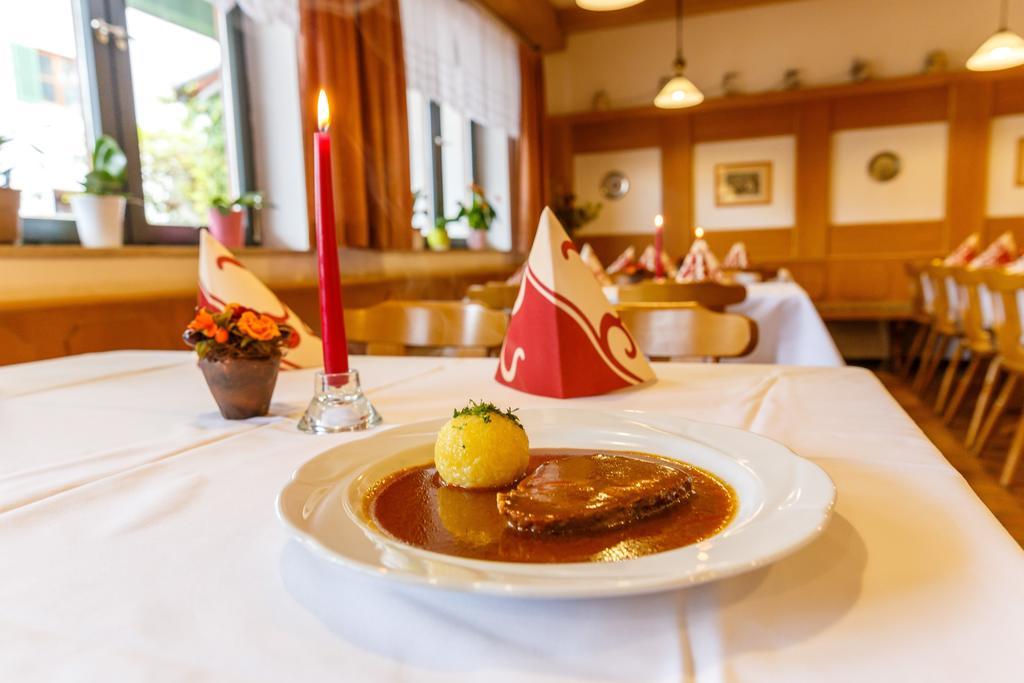 Gasthaus Und Landhotel Wiedmann 에레싱 외부 사진